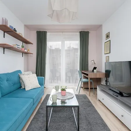 Elegant Pastel With Balcony Nadodrze By Renters Apartmán